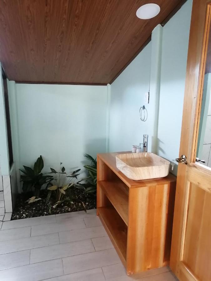 Playa Blanca Macaw Hotel Conte Екстериор снимка